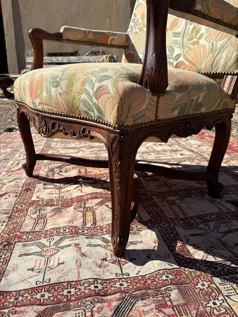 19th Century Regency Walnut Armchair-photo-7