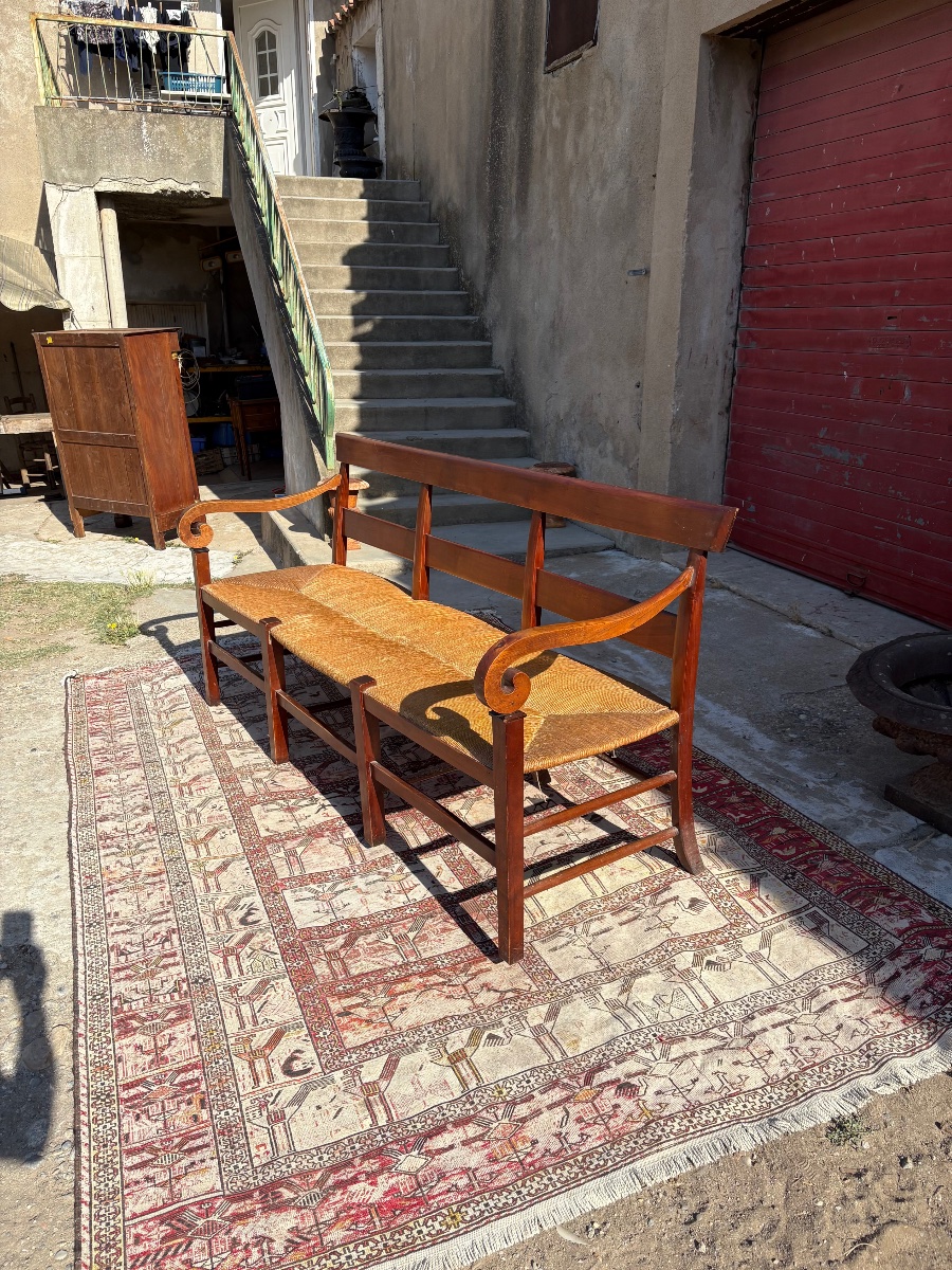 19th Century Provencal Walnut Radassier Bench Seat-photo-3