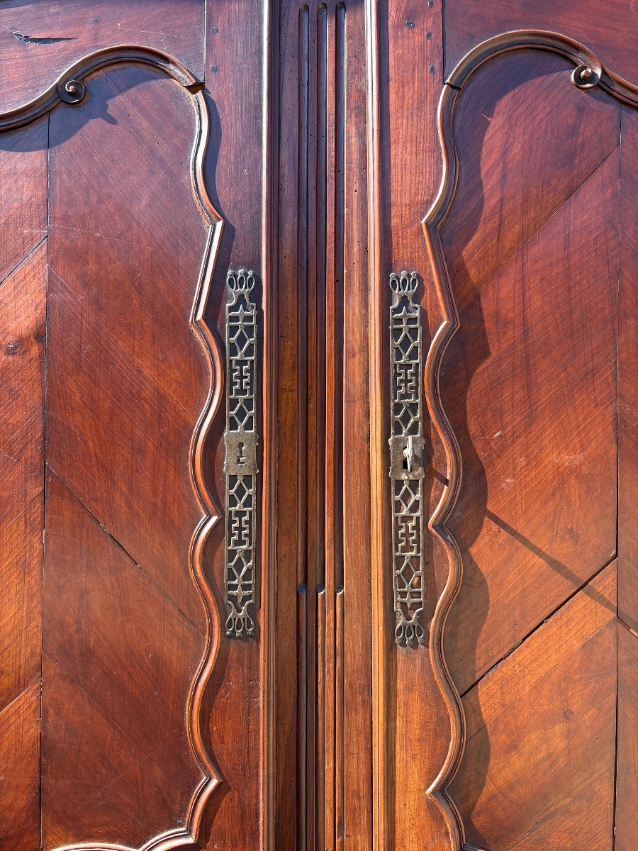 Buffet quatre portes Louis XV, en merisier d’époque XVIIIe siècle-photo-7