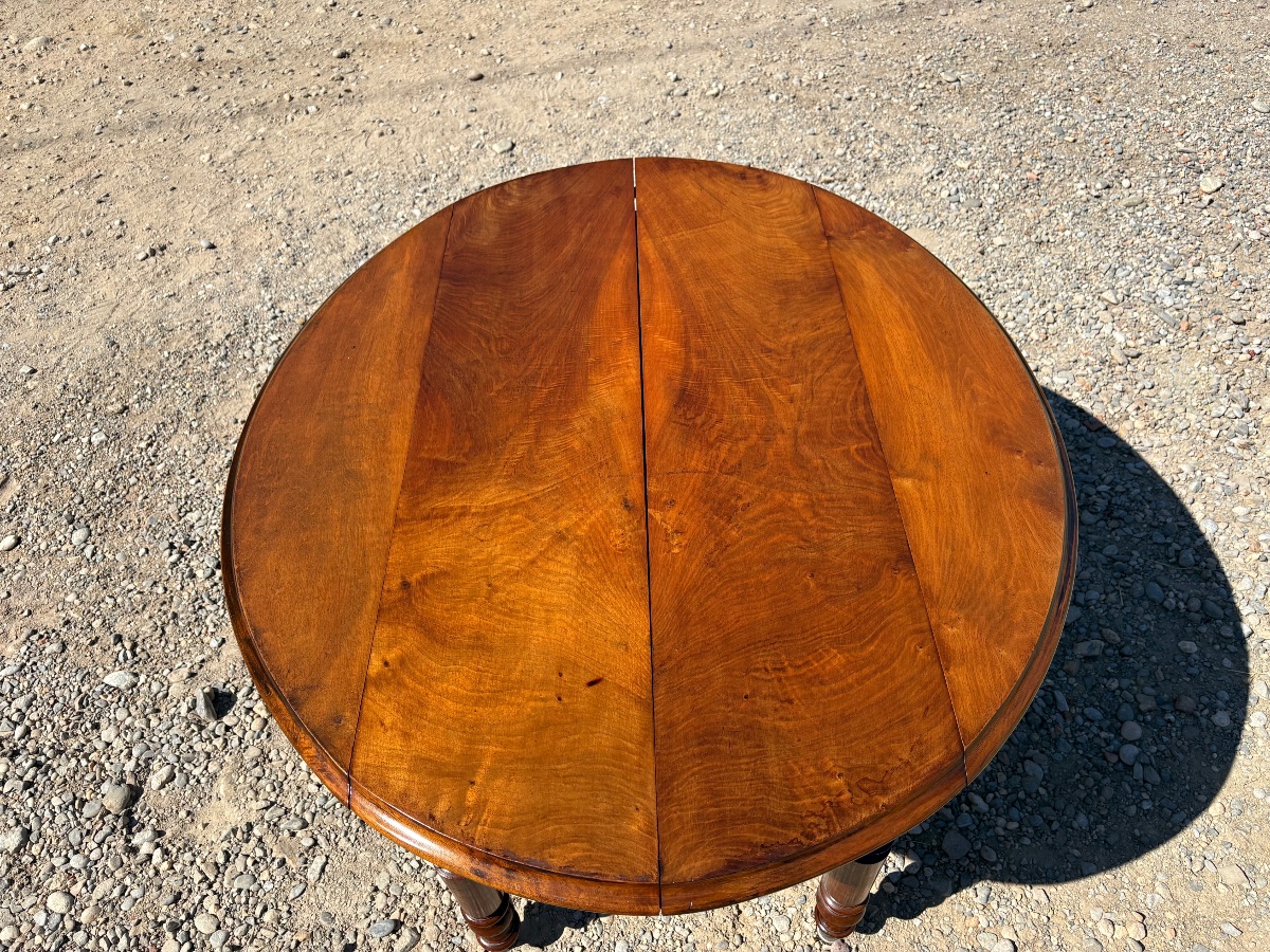 A 6-legged Louis-philippe Dining Table In Walnut, Dating From The 19th Century-photo-7