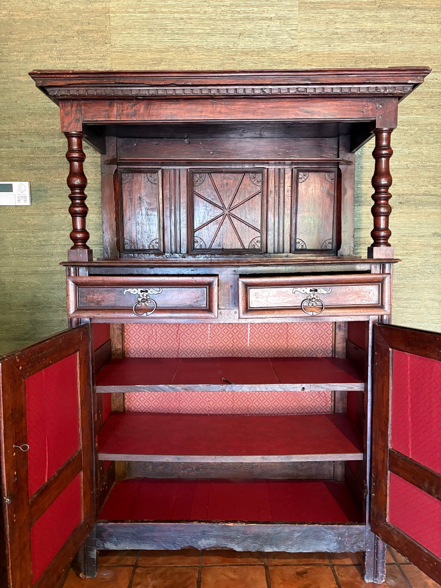 Louis XIII Sideboard, Made Of Walnut, Dating From The 17th Century-photo-2