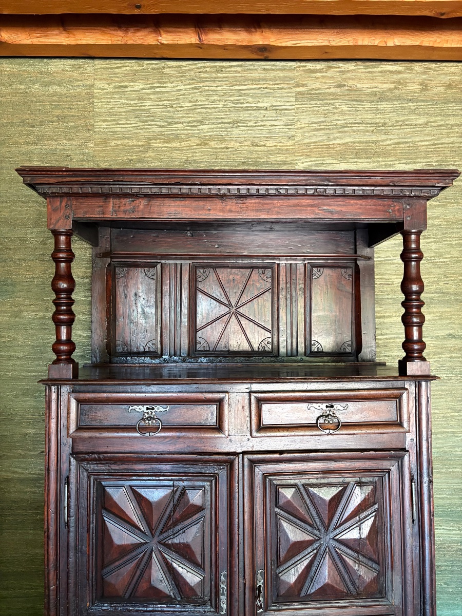 Louis XIII Sideboard, Made Of Walnut, Dating From The 17th Century-photo-6