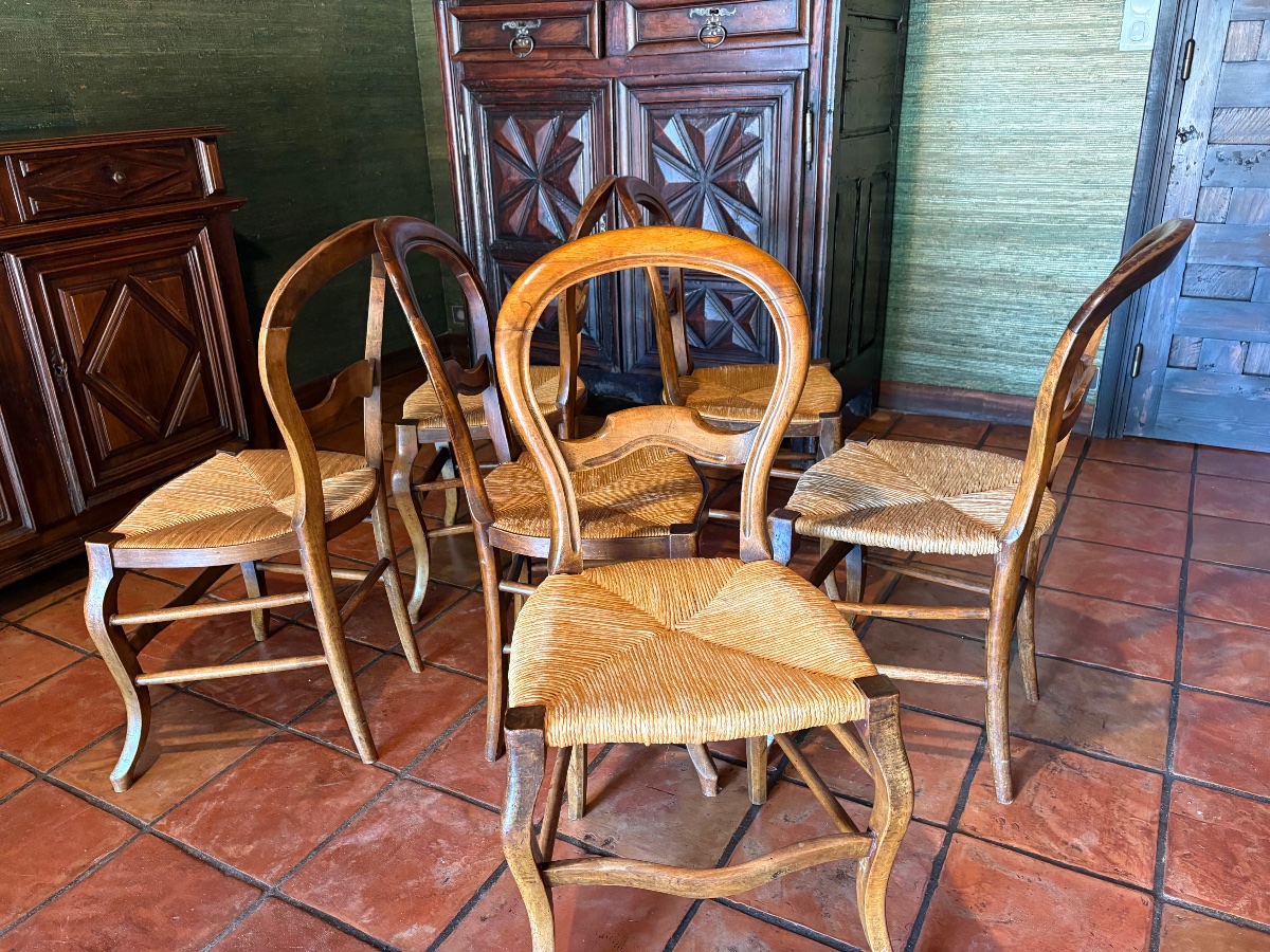 Set Of Six Straw-seated Walnut Chairs, Louis XV Style, 19th Century-photo-2