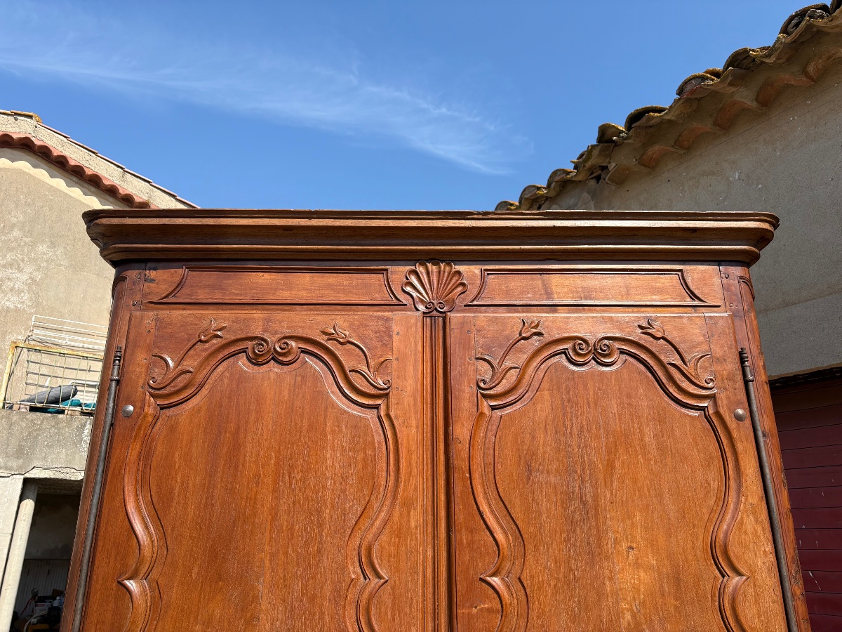 Armoire, régence provençale en noyer d’époque XVIIIe siècle-photo-2