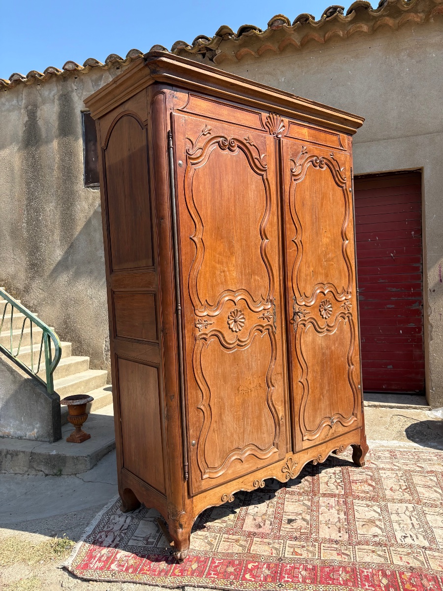 Armoire, régence provençale en noyer d’époque XVIIIe siècle-photo-1