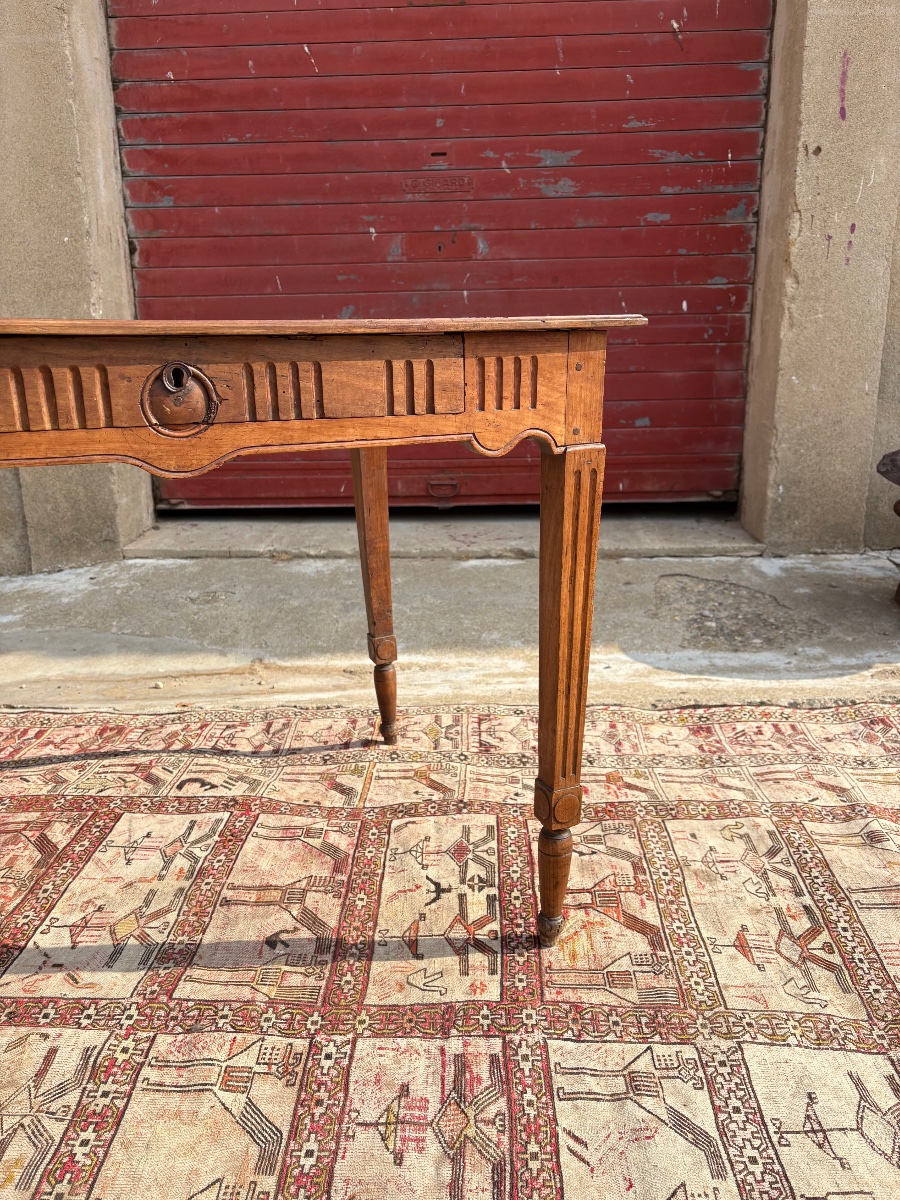 Table, de milieu, Louis XVI, en noyer époque XVIIIe siècle-photo-2