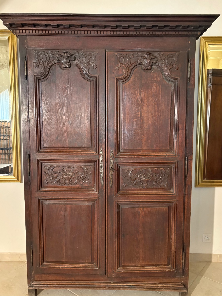 Armoire, régence en chêne d’époque XVIIIe siècle