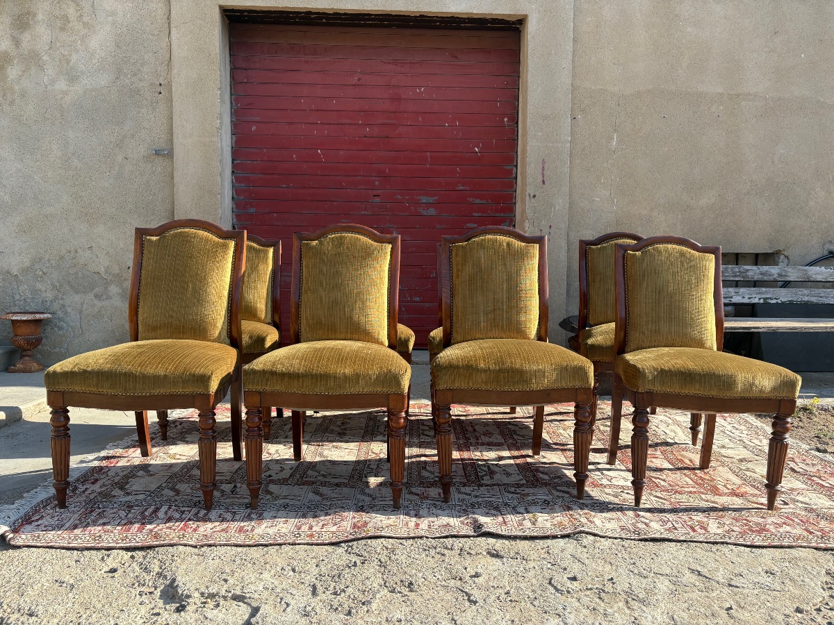 Set Of Eight Mahogany Chairs, Restored In The 19th Century-photo-2