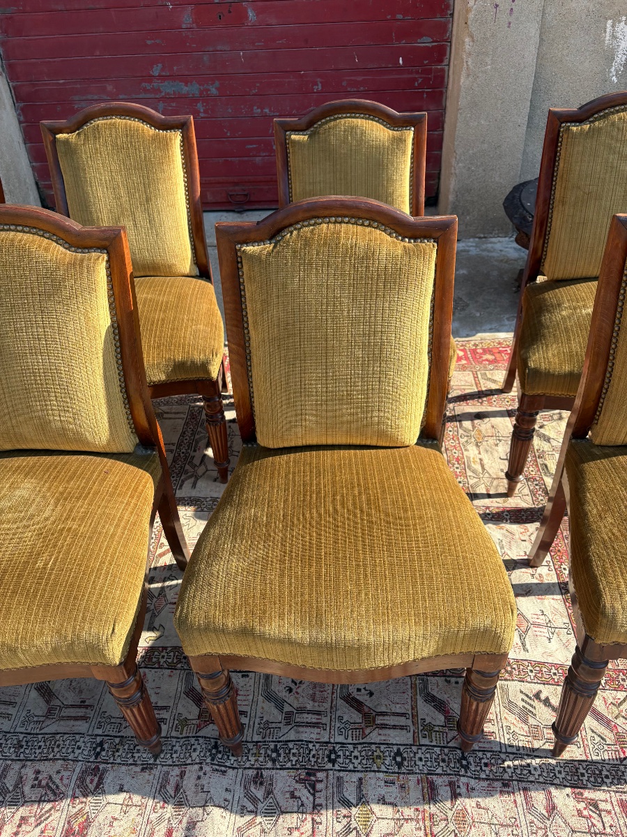 Set Of Eight Mahogany Chairs, Restored In The 19th Century-photo-4