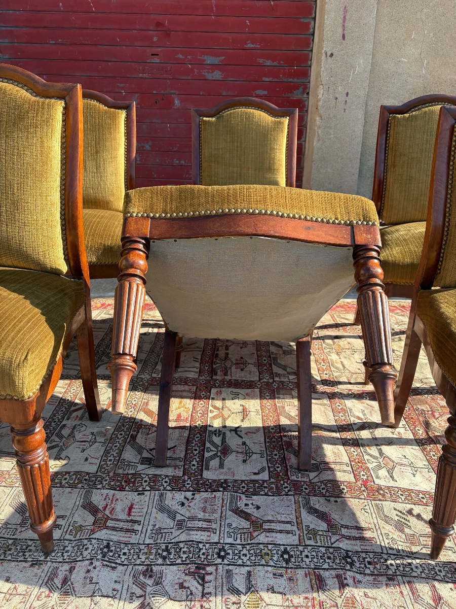 Set Of Eight Mahogany Chairs, Restored In The 19th Century-photo-1