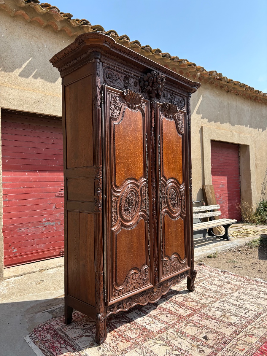 Armoire de mariage,Louis XV  normande de la région de Bayeux, en chêne d’époque XVIIIe siècle-photo-1