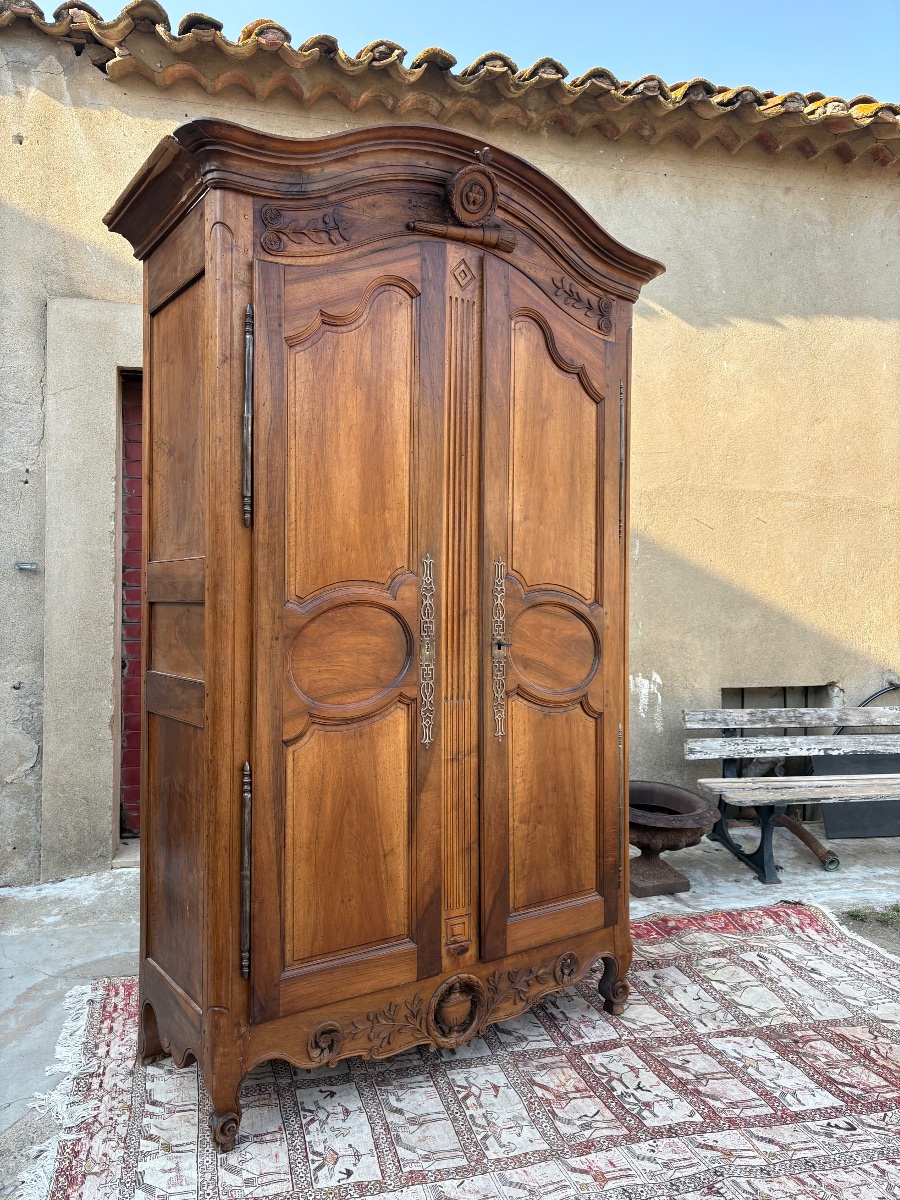 18th-century Arles-style Louis XV Provençal Cabinet-photo-3