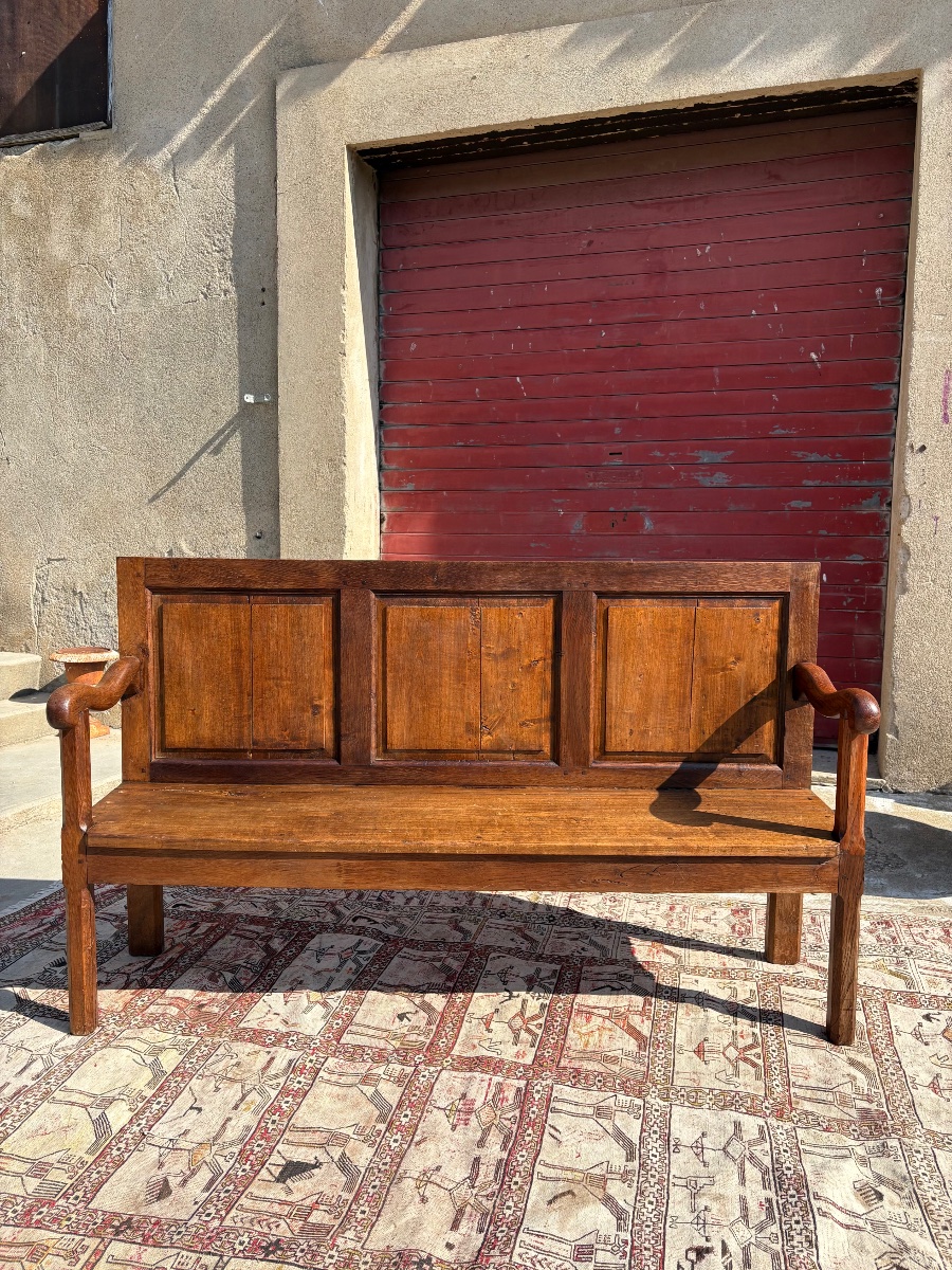 18th-century Walnut Bench And Board Of Directors’ Table