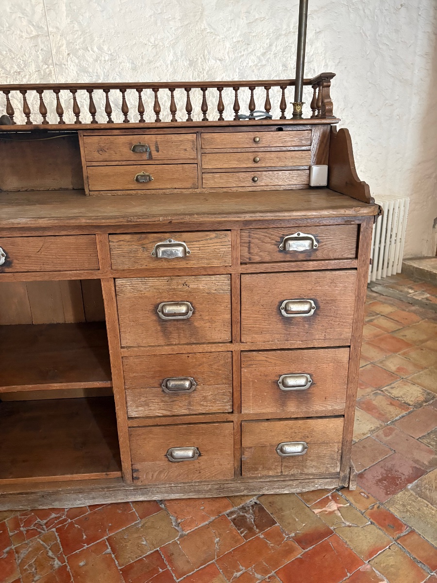 19th-century Antique Oak Store Counter-photo-7