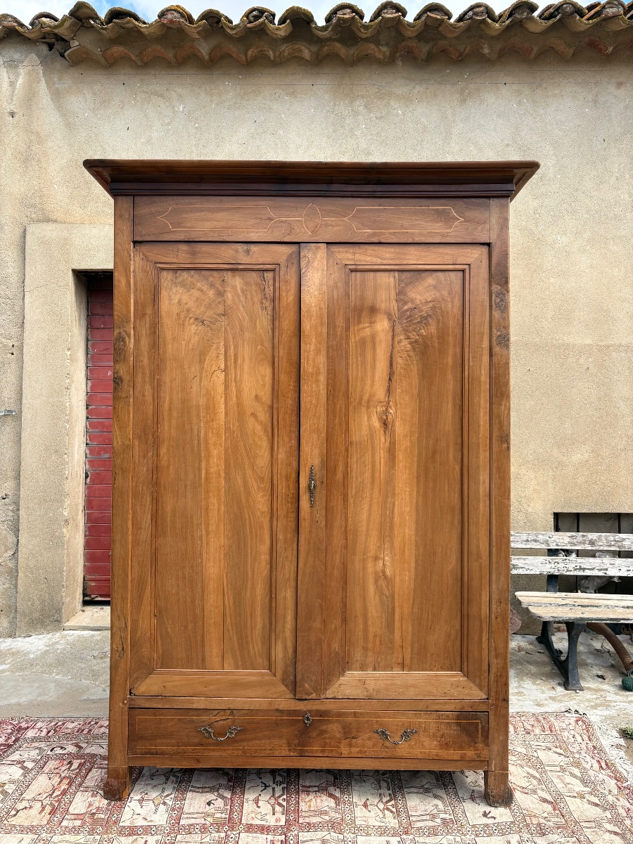Armoire, restauration en noyer , époque XIXe siècle