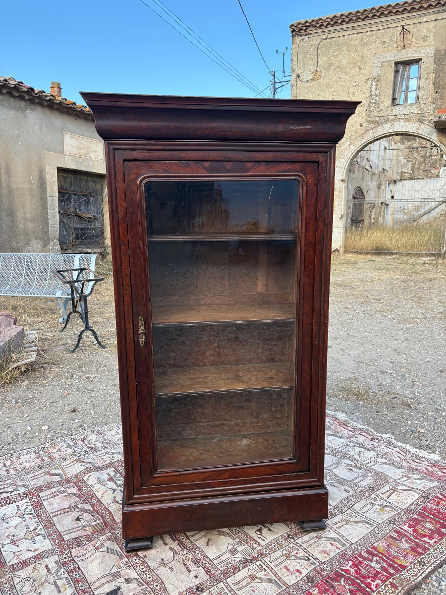 19th-century Mahogany Bookcase, Display Cabinet, And Dining Set