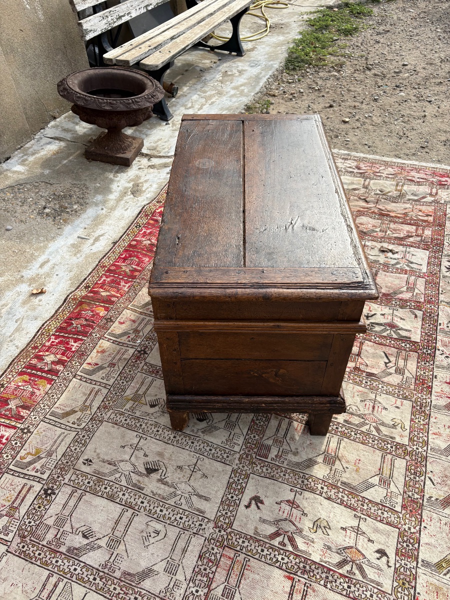 Louis XIII Chest, Made Of Walnut, Dating From The 17th Century-photo-6