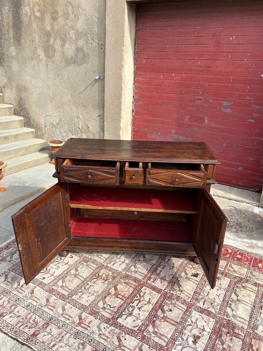 Louis XIII Sideboard, Made Of Walnut, 17th-century-photo-4