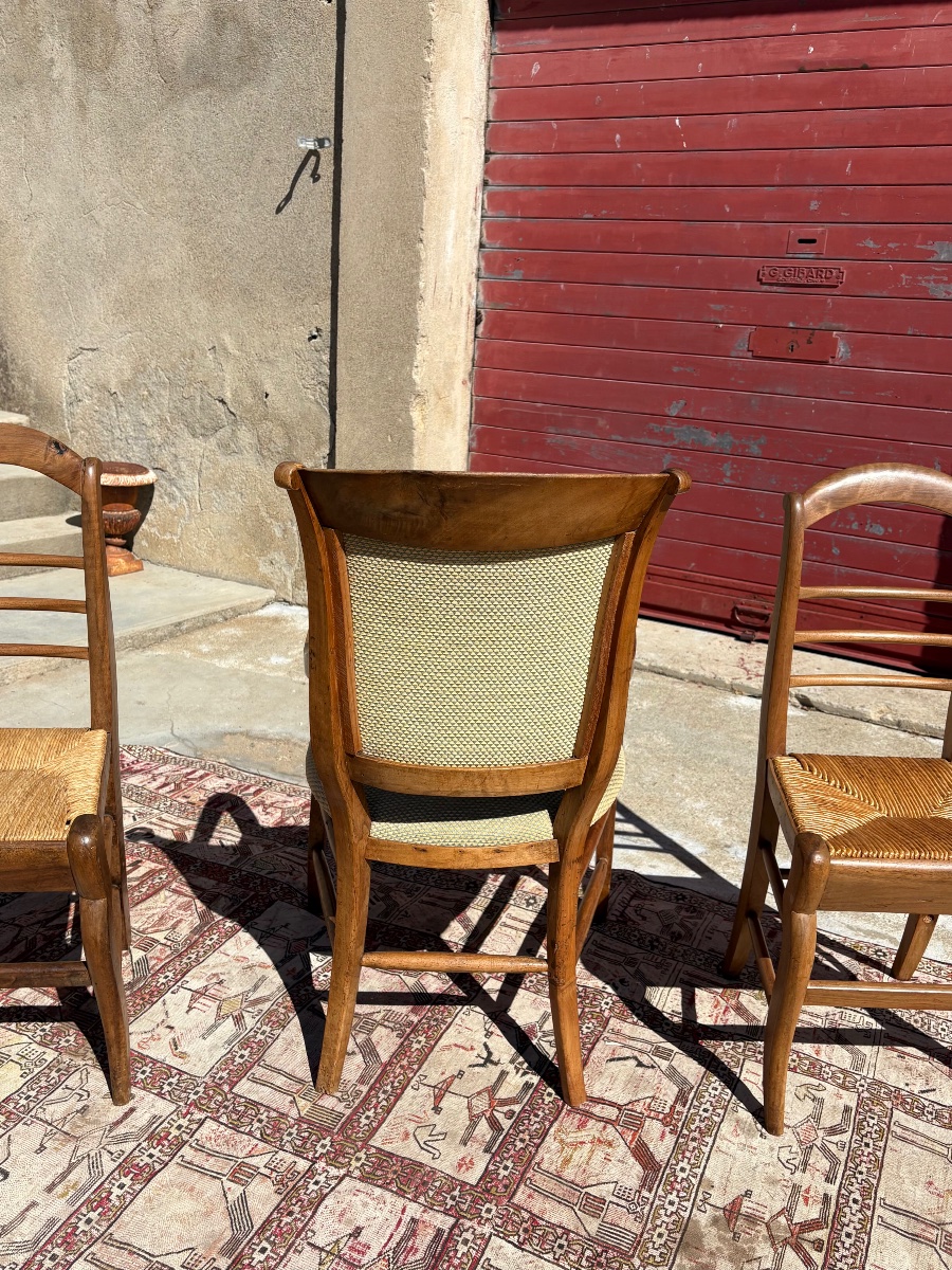 Armchair And Pair Of Chairs, Restored In 19th-century Walnut-photo-2