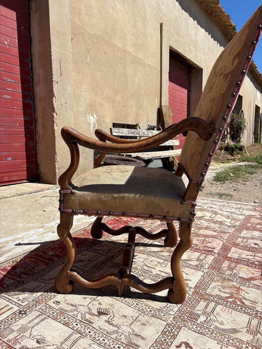 Fauteuil, Louis XIII, en noyer , époque XVIIe siècle-photo-2