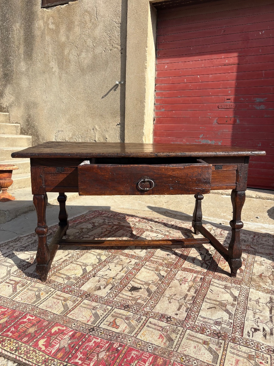 Table, de ferme ou Table, de milieu Louis XIV en noyer d’époque XVIIIe siècle-photo-5