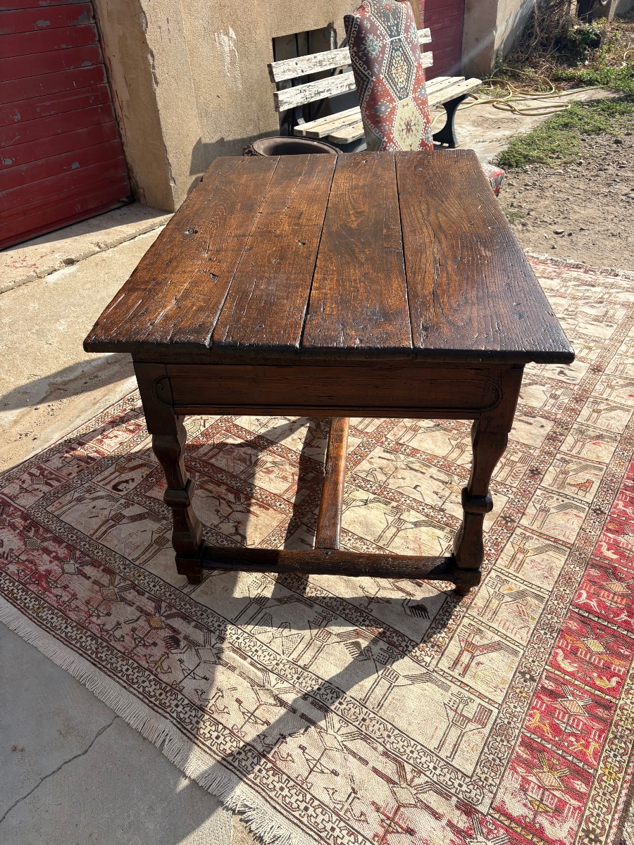 Table, de ferme ou Table, de milieu Louis XIV en noyer d’époque XVIIIe siècle-photo-6