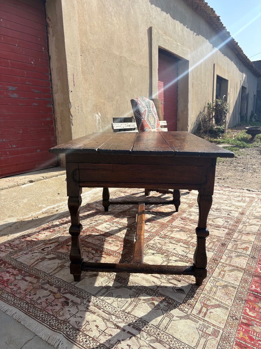 Table, de ferme ou Table, de milieu Louis XIV en noyer d’époque XVIIIe siècle-photo-7