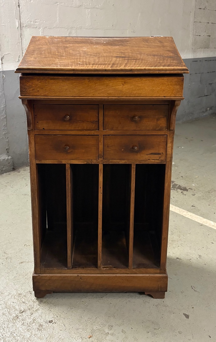 Meubles de métier à pupitre en noyer, époque, restauration XIXe siècle