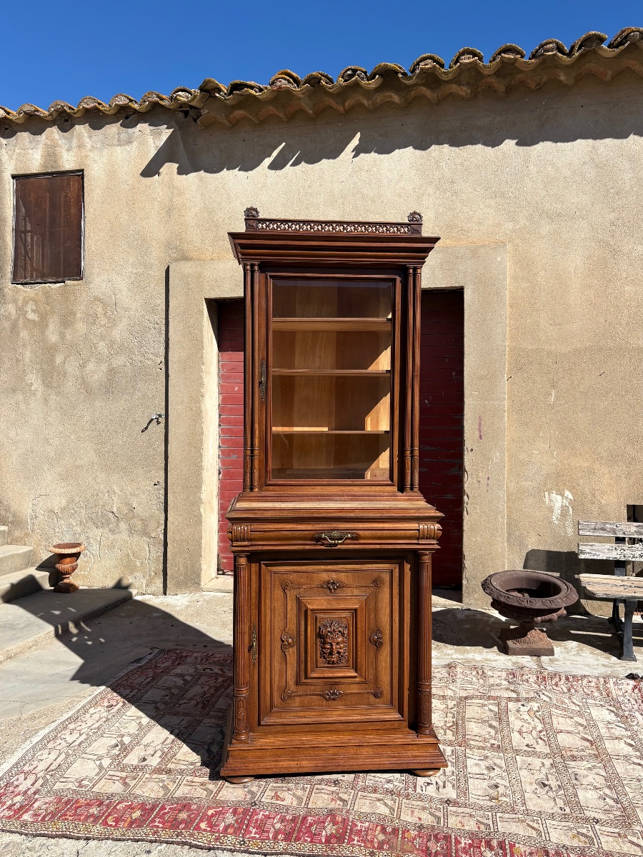 Argentier, vitrine de style, renaissance en noyer  d’époque XIXe siècle