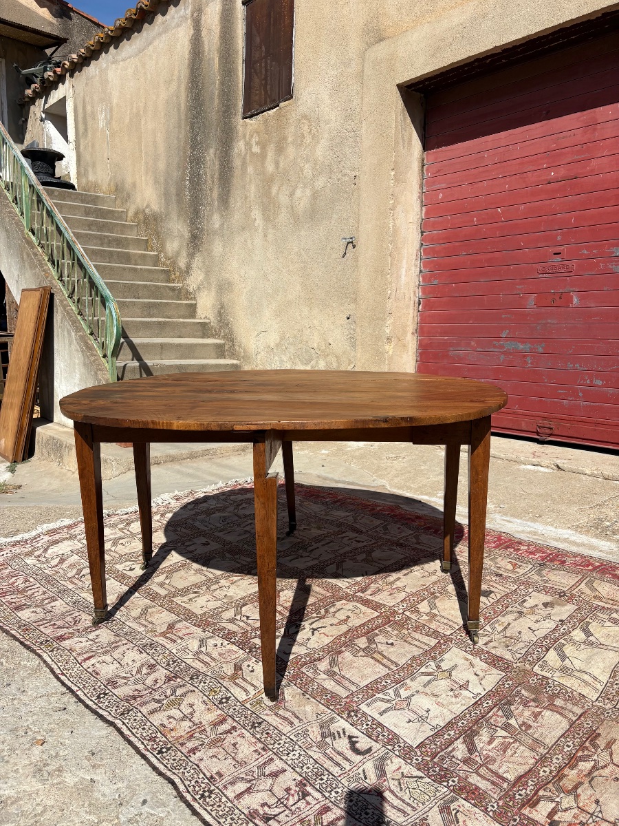18th-century Louis XVI-style 6-foot Walnut Table-photo-6