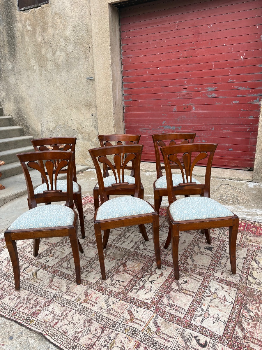 Suite De Six Chaises restauration en acajou, vers 1920