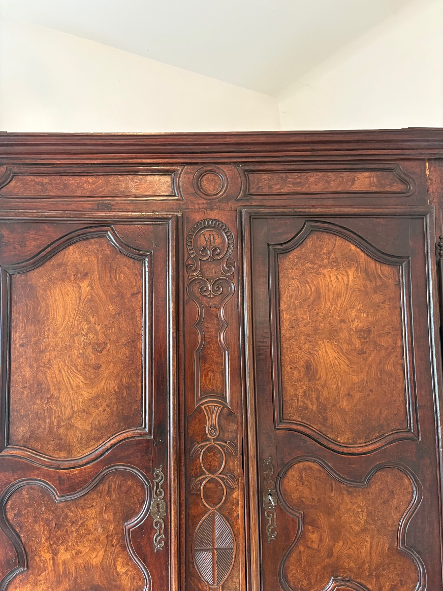 Armoire, Louis XV, en noyer et loupe de noyer d époque XVIIIe siècle-photo-3