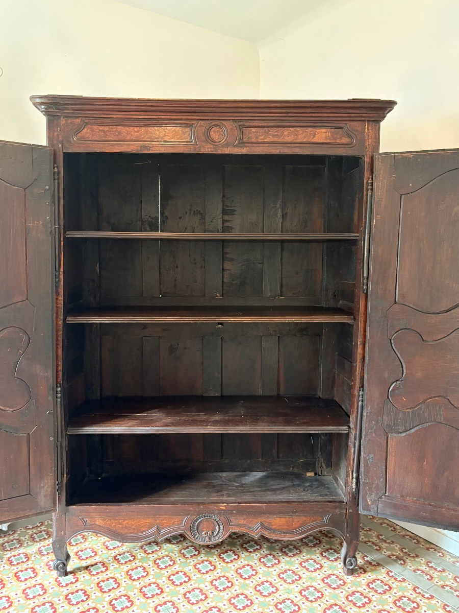 Armoire, Louis XV, en noyer et loupe de noyer d époque XVIIIe siècle-photo-7