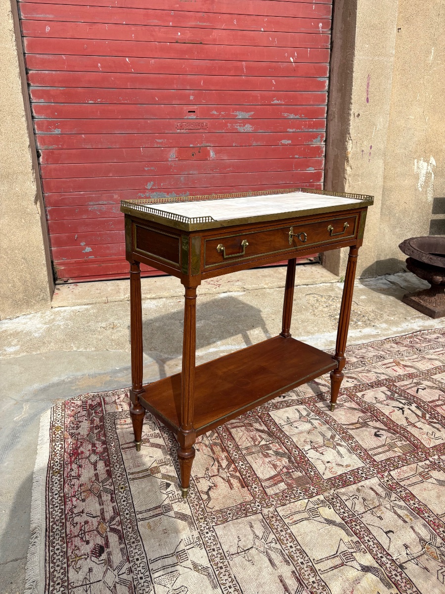 Louis XVI Console Table, Made Of Mahogany, Dating From The 18th Century-photo-3