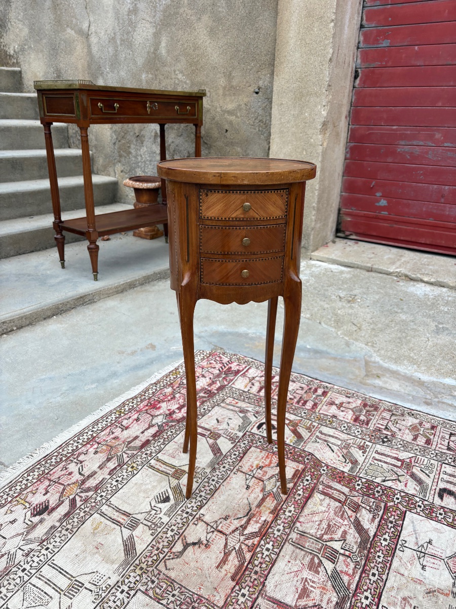 Petite table d’appoint de style Louis XV, d’époque XIXe siècle-photo-2
