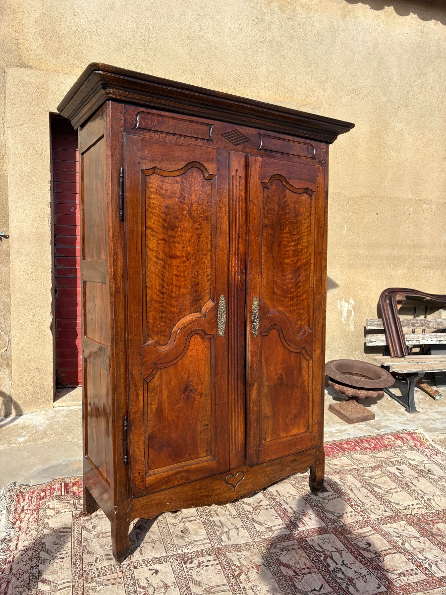 "to Me, Louis XV," Provençal Walnut, 18th-century Reproduction-photo-3