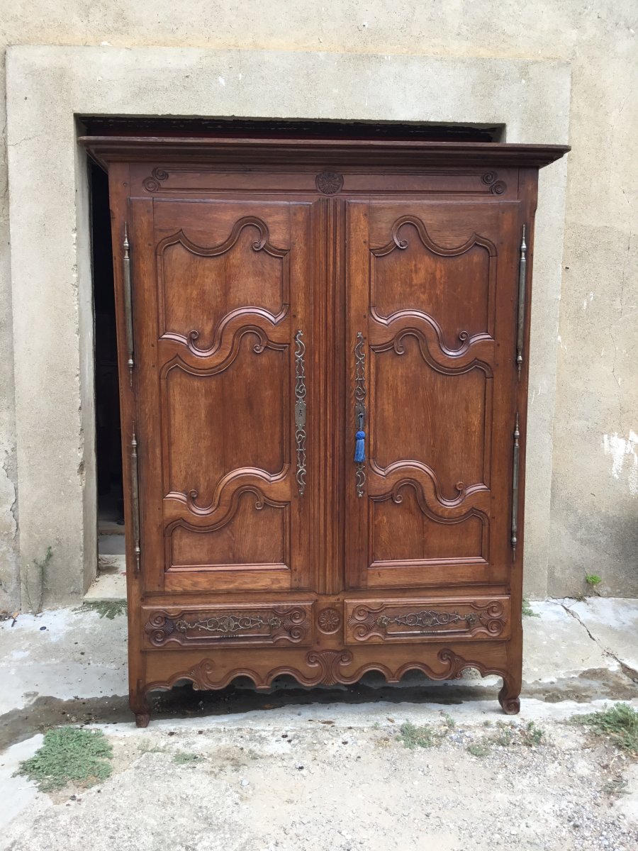 Armoire Lorraine Louis XV  En Chêne Blond époque XVIIIé 