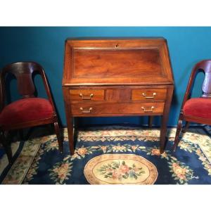 Bureau, à Pente  D’époque Louis XVI, En Noyer 18ème.