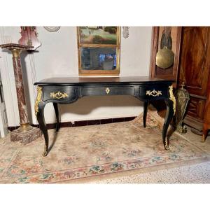 Louis XV Desk In Blackened Wood From The 19th Century.