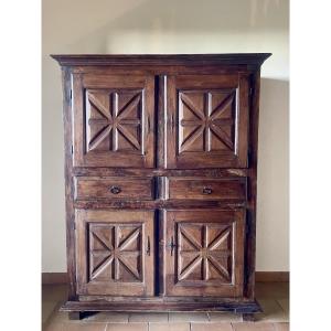 Louis XIII Style 4-door Walnut Sideboard, 17th Century 