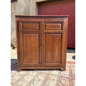 Buffet régional, directoire en noyer fin XVIIIe siècle