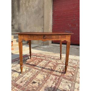 Table, de milieu, Louis XVI, en noyer époque XVIIIe siècle