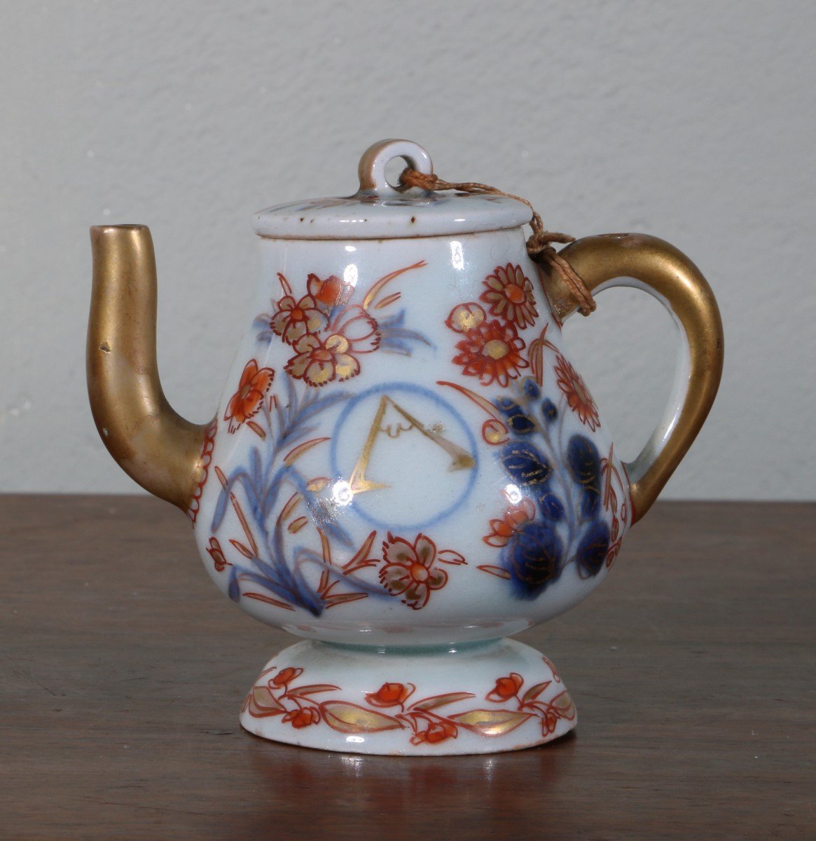 Petit Pot à Condiments Imari Japon XVIIIe Siècle