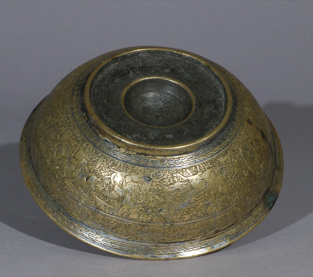  A Beautiful Magical Engraved Brass Bowl Persian Qajar 18/19th Century-photo-2