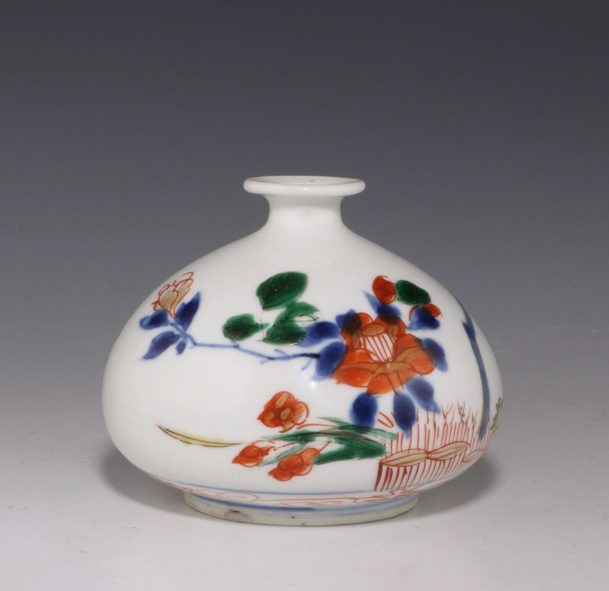 Small Chinese Verte Imari Oil Pot  Kangxi E18thc