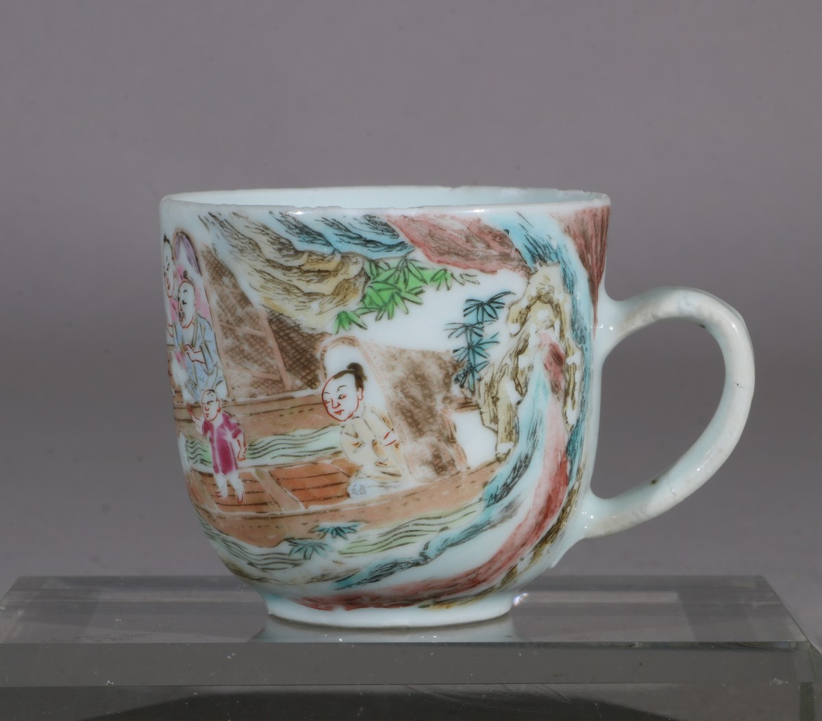 A Chinese Famille Rose Yonzheng Cup C1735
