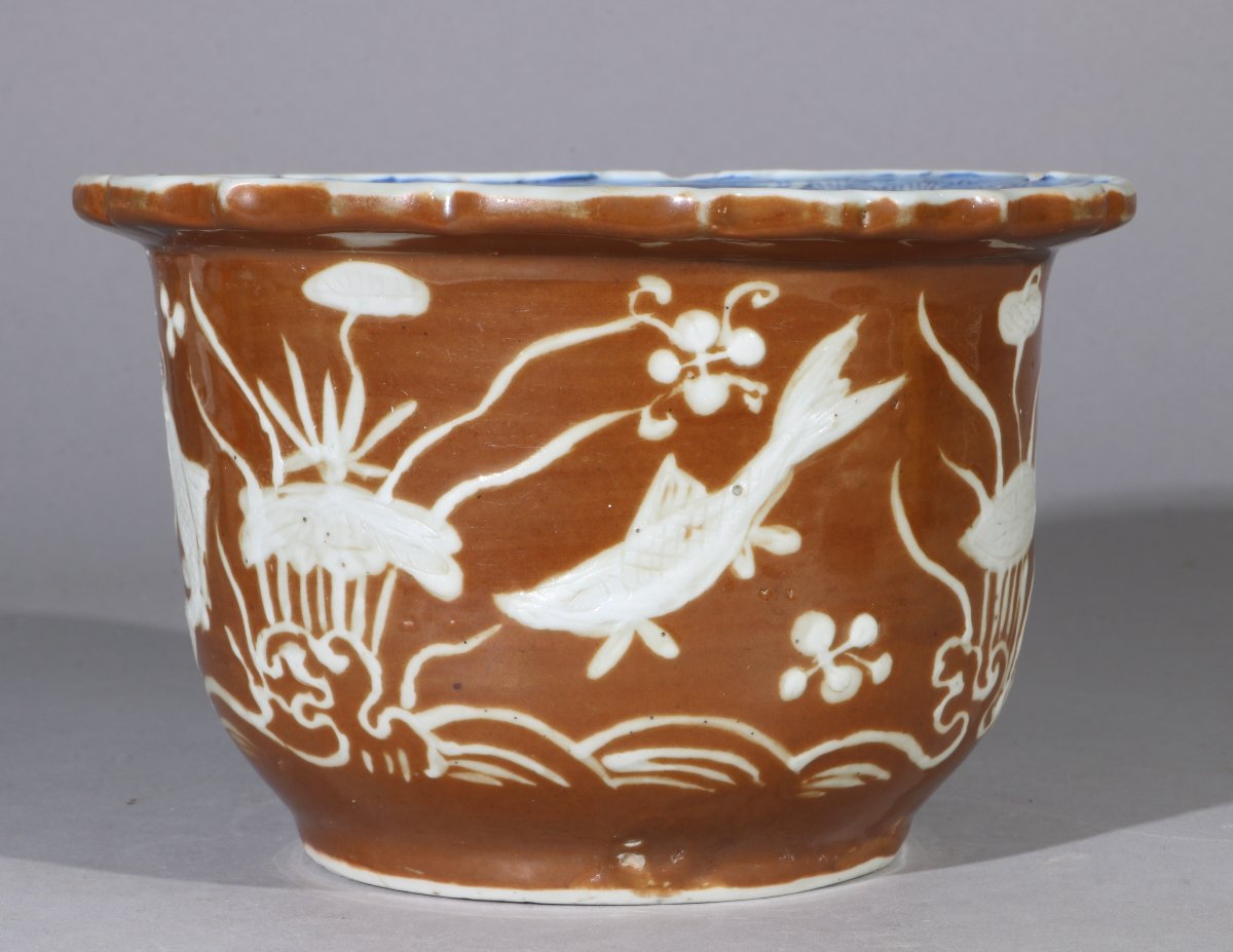 Rare jardinière de la fin de la dynastie Ming, époque Wanli (début du XVIIe siècle)-photo-3