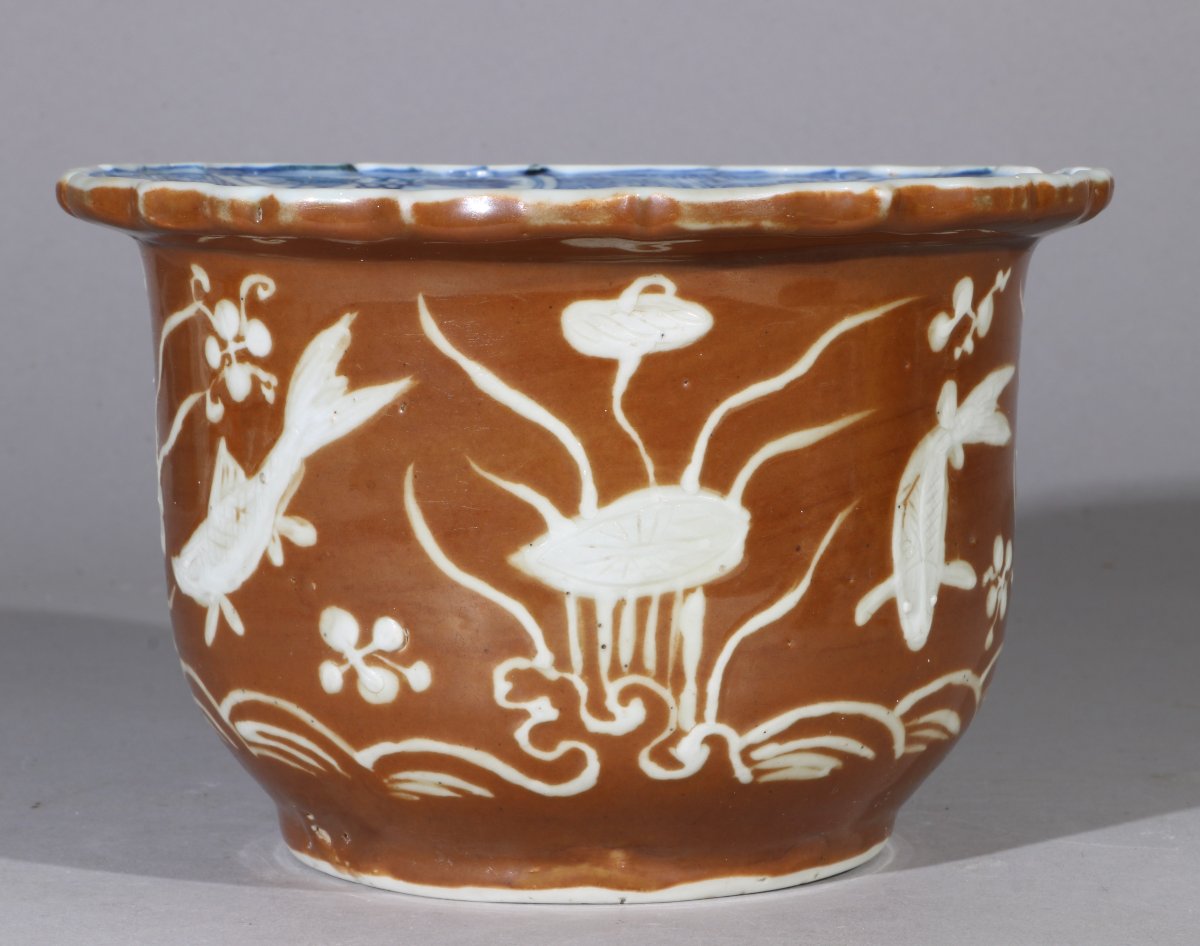 Rare jardinière de la fin de la dynastie Ming, époque Wanli (début du XVIIe siècle)-photo-4