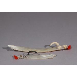 Deux Hameçons Océaniques vers 1900