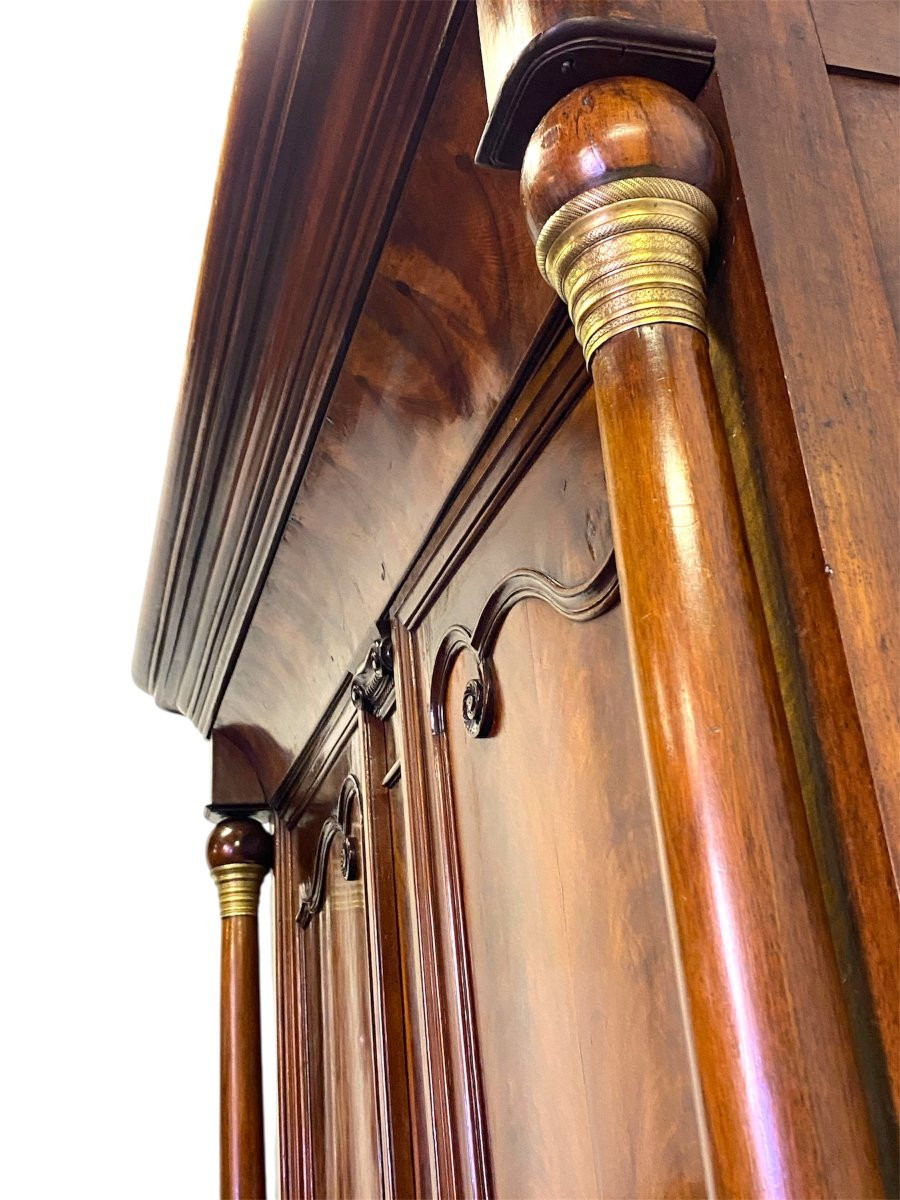 19th Century Walnut Wardrobe-photo-3